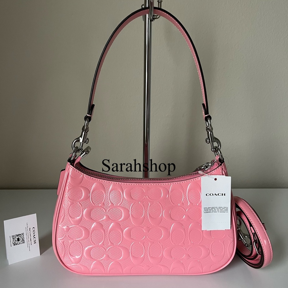 ✅Coach Teri Shoulder Bag In Signature Leather With Heart Charm - Picture 3 of 13